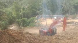 Astaga! Gunakan Alat Berat, Diam-Diam Tambang Ilegal Diduga Beroperasi di Perkebunan Ponikian Desa Dumoga Satu, Kecamatan Dumoga Kabupaten Bolmong 